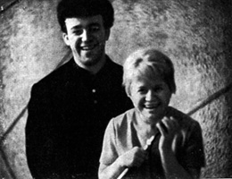 Выступление А.Пахмутовой с И.Кобзоном в кафе «Молодёжное». Москва, 1964 год.